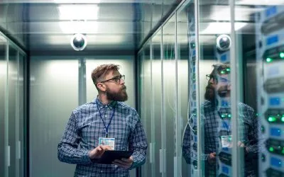 4 Benefits of Having a Closed Server Rack Configuration